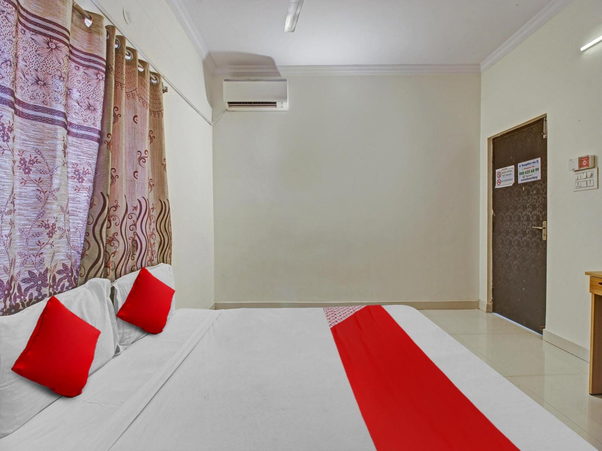 Hotel O Svr Silver Key Lingampalli Ngoại thất bức ảnh