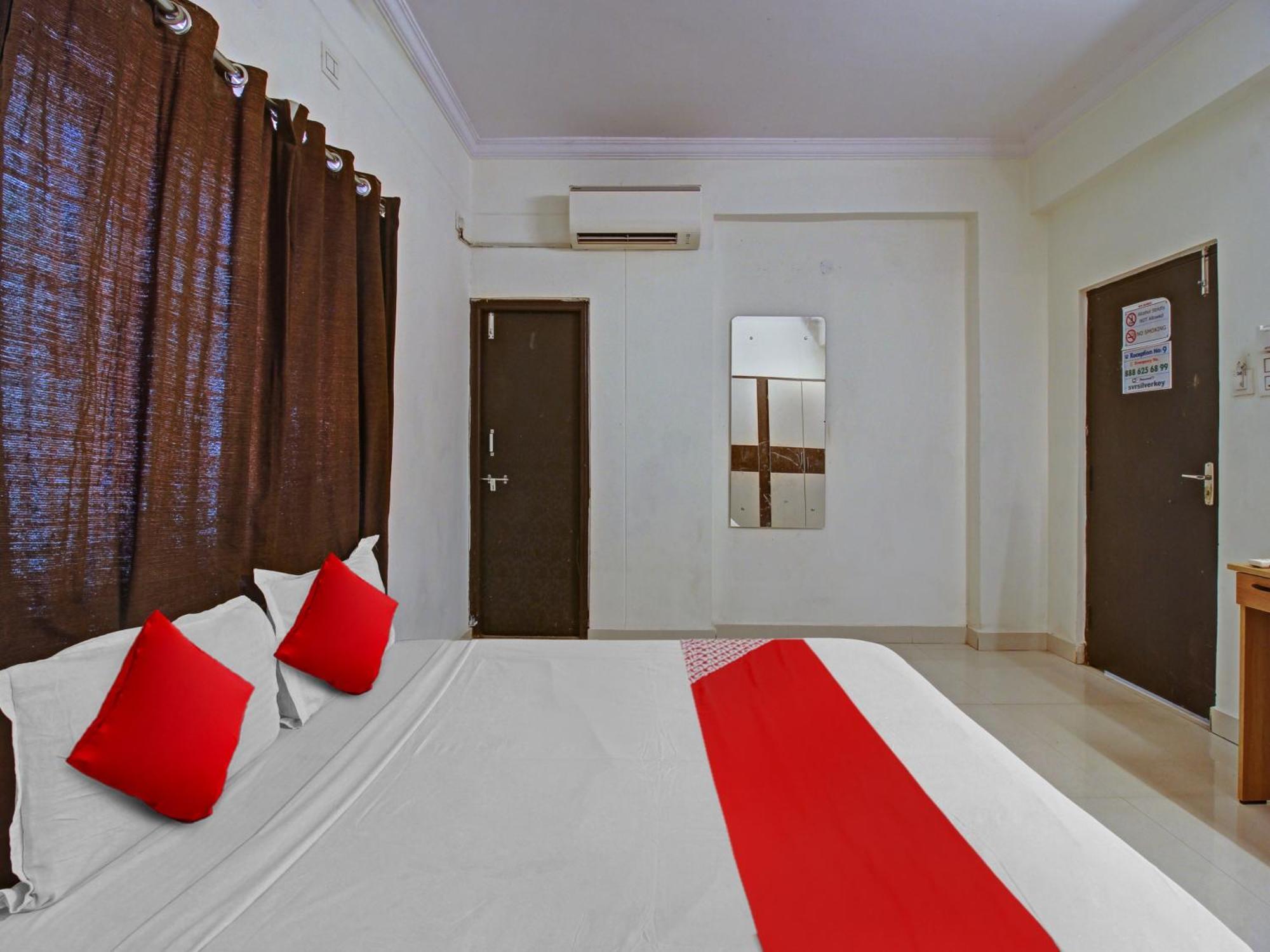 Hotel O Svr Silver Key Lingampalli Ngoại thất bức ảnh