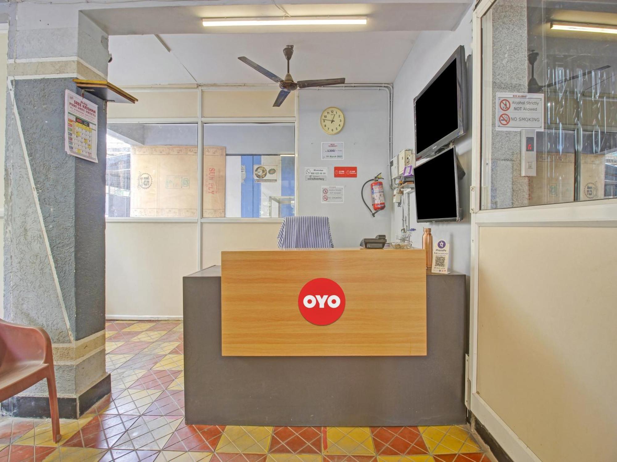 Hotel O Svr Silver Key Lingampalli Ngoại thất bức ảnh